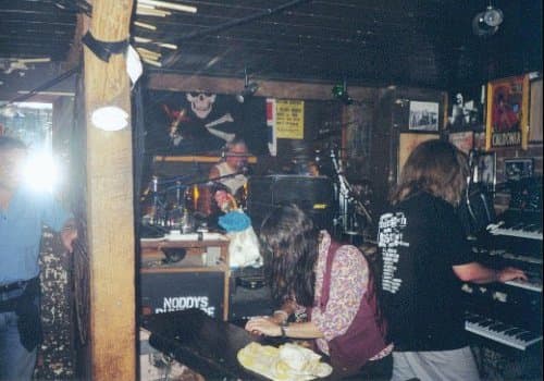 Live performance - 03